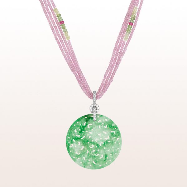 Pendant with green jade and brilliant cut diamonds 0,30ct on a necklace with pink sapphire, pink apatite, chrysoberyl and brilliant cut diamonds and an 18kt white gold clasp