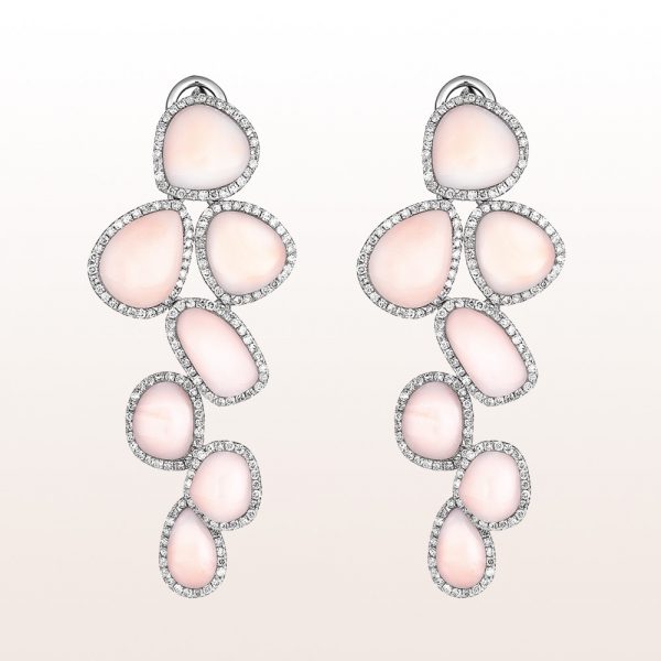 Earrings with coral and brilliants 1,98ct in 18lt white gold