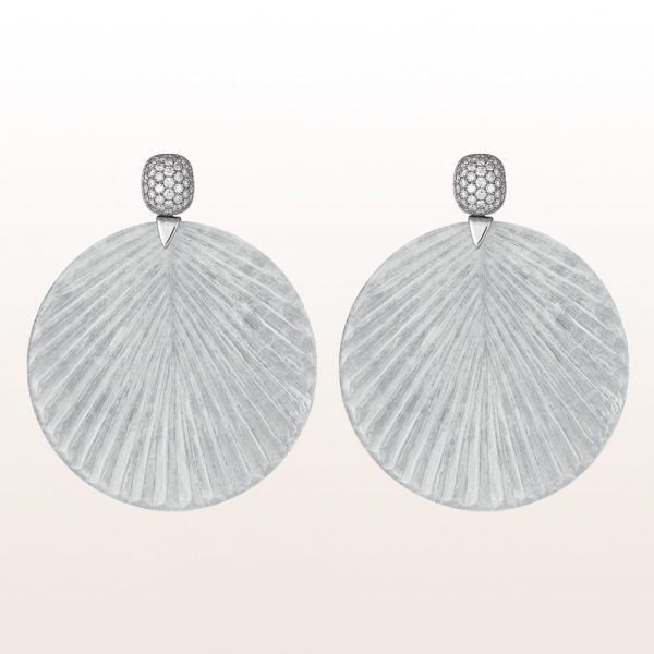 Earrings with white jade slices and brilliants 1,19ct in 18kt white gold