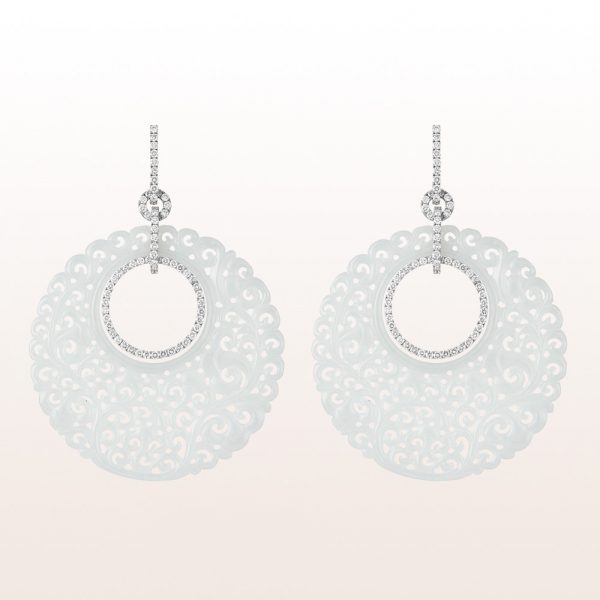 Earrings with white jade and brilliants 2,53ct in 18kt white gold