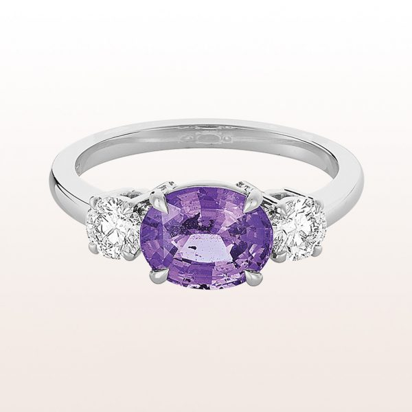 Ring with purple sapphire 2,34ct and brilliant cut diamonds 0,53ct in 18kt white gold