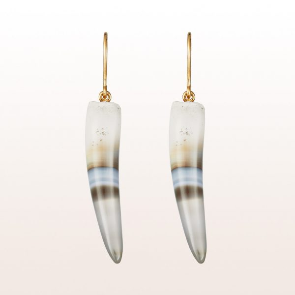 Earrings with agates on 18kt yellow gold hooks