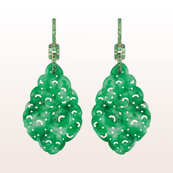 Earrings with green jade and tsavorite 0,97ct in 18kt white gold