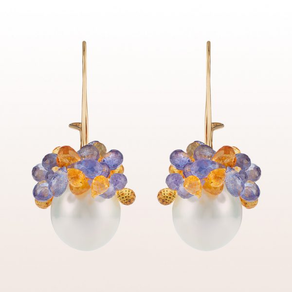Earritns with sweet water pearl, tansanite and garnet in 18kt yellow gold
