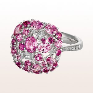Ring with pink sapphire 2,19ct and diamonds 0,28ct in 18kt white gold