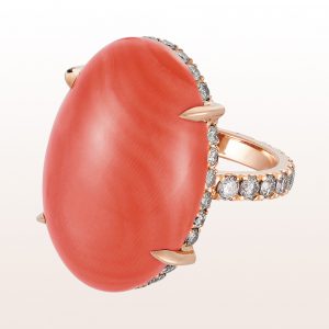 Ring with coral cabochon and brown brilliant cut diamonds 1,42ct in 18kt rose gold