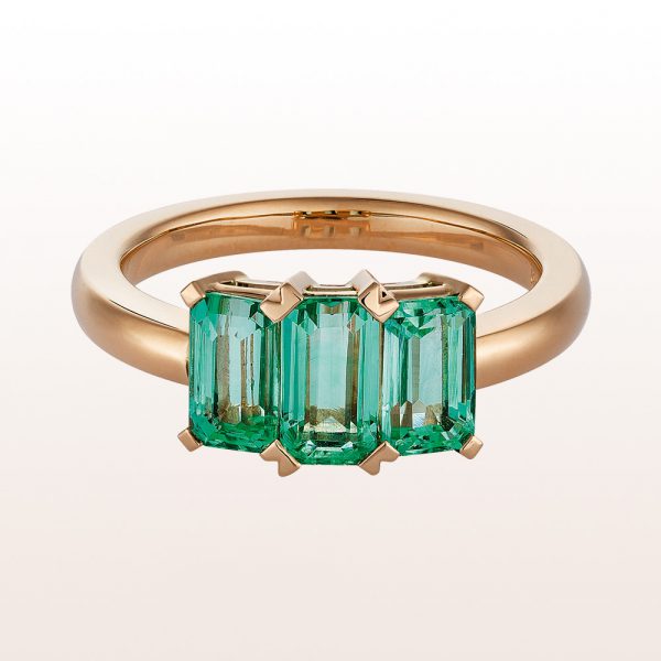 Ring with green beryls 2,14ct in 18kt rose gold