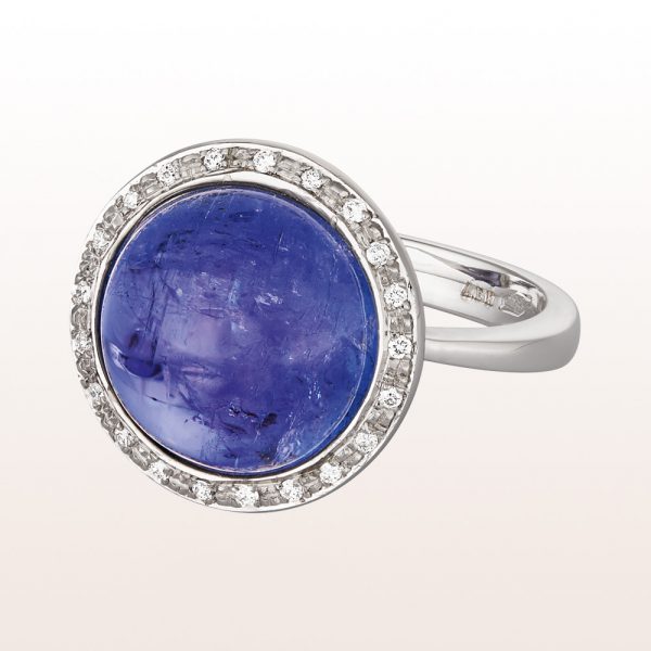 Ring with tanzanite cabochon 11,00ct and brilliants 0,08ct in 18kt white gold