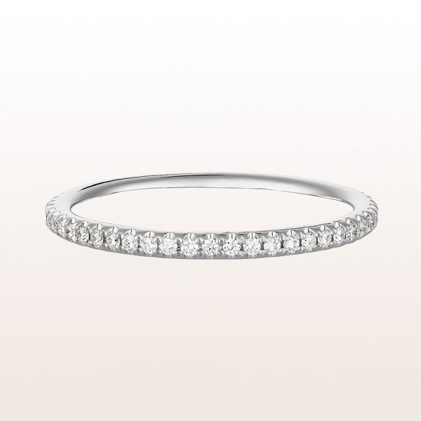 Eternityring with brilliants 0,24ct in 18kt white gold