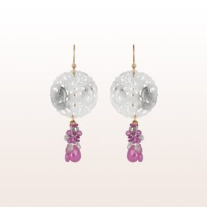 Earrings with white light grey jade, spinel, moonstone, sapphire and ruby in 18kt yellow gold.